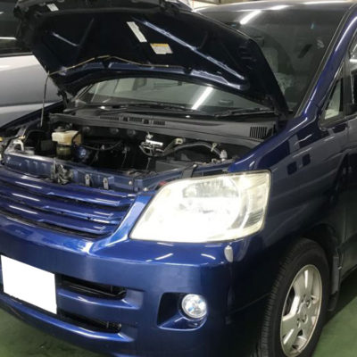 2182台目エンジン内部洗浄 トヨタノア TA-AZR60G