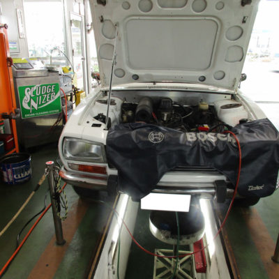 2142台目エンジン内部洗浄 プジョー504