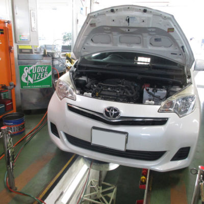 2205台目エンジン内部洗浄 トヨタ・ラクティス　DBA-NSP120