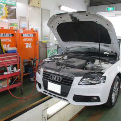 2295台目エンジン内部洗浄 アウディA4アヴァント  (B8) DBA-8KCDN