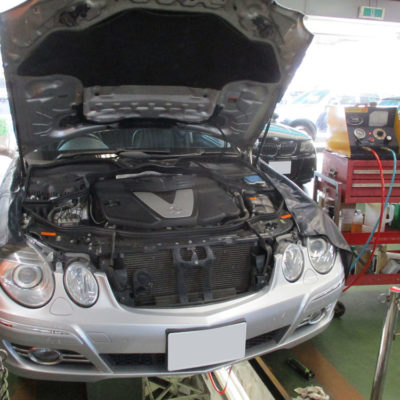 2311台目エンジン内部洗浄 メルセデス・ベンツE300 (W211) KN-211022