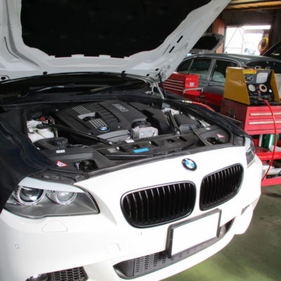 2312台目エンジン内部洗浄 BMW528i (F10) DBA-FR30