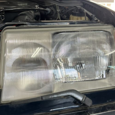 メルセデス・ベンツ320TE（R124）左ヘッドライトが暗い…